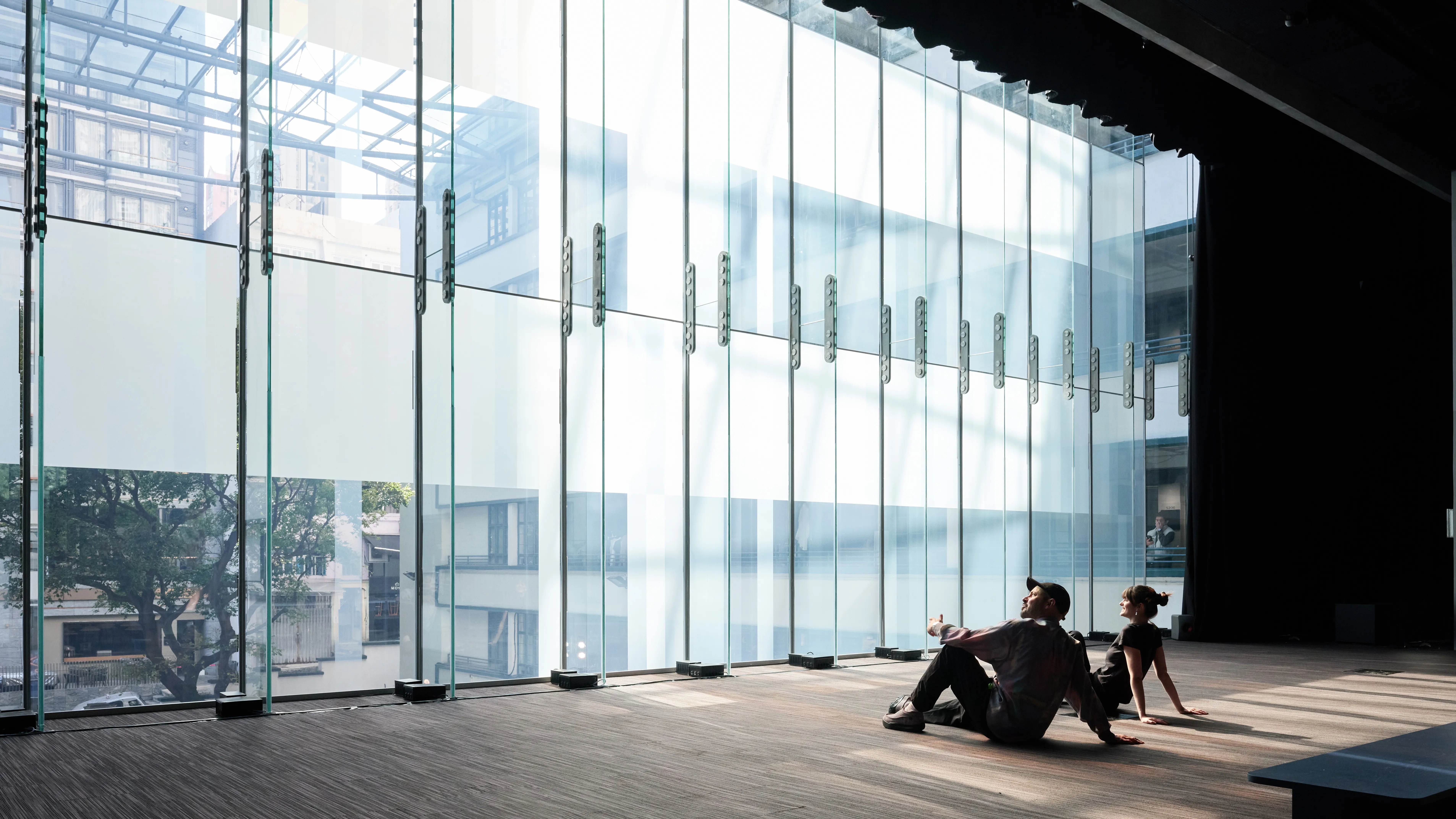 Heliot Emil — pleine largeur